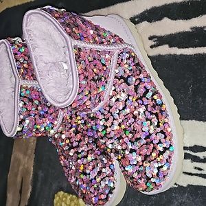 Liliac sequin ugg classic short boots